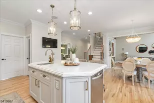 38 Still Hollow Rd, Tewksbury Township, NJ 08833 - Photo 16