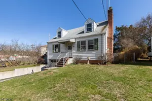 624 N Scotch Plains Ave, Westfield, NJ 07090 - Photo 2