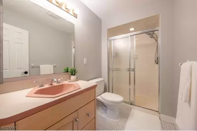 38 Keats Way, Morris Township, NJ 07960 - Photo 18