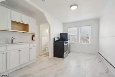 403 Abington Ave #3, Bloomfield, NJ 07003 - Photo 6