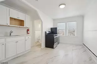 403 Abington Ave, Bloomfield Twp., NJ 07003 - Photo 6
