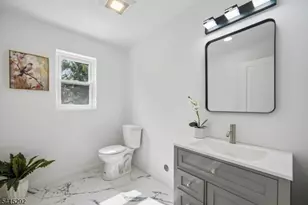 207 Lake Shore Dr, Parsippany, NJ 07034 - Photo 30