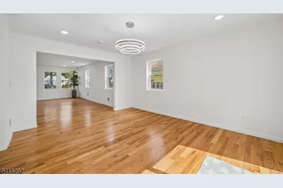 207 Lake Shore Dr, Parsippany, NJ 07034 - Photo 8