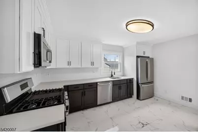 90 1st Ave, Woodbridge Township, NJ 07064 - Photo 10