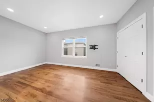 558 Broadway, Elizabeth, NJ 07206 - Photo 10