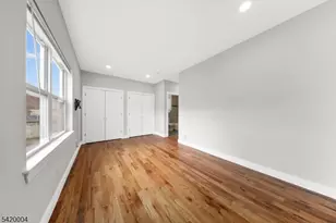 558 Broadway, Elizabeth, NJ 07206 - Photo 8