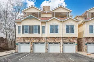 91 Roseland Ave, Caldwell Boro Twp., NJ 07006 - Photo 1