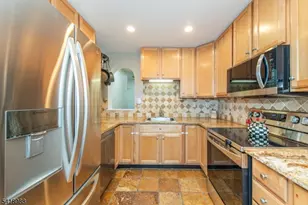 91 Roseland Ave, Caldwell Boro Twp., NJ 07006 - Photo 12