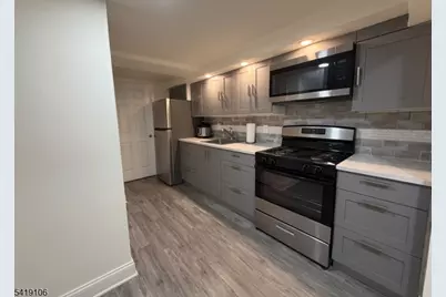 7810 3rd Ave, North Bergen, NJ 07047 - Photo 4