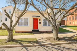 31 Kossuth St, Haledon, NJ 07508 - Photo 1