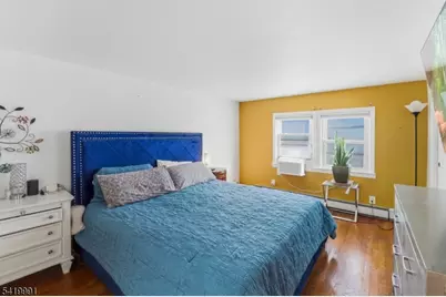 209 Floral St, Roselle, NJ 07203 - Photo 16