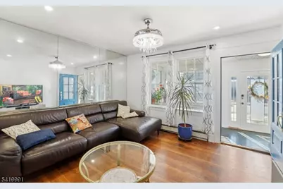 209 Floral St, Roselle, NJ 07203 - Photo 6