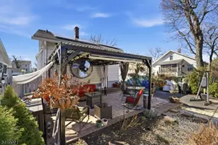 209 Floral St, Roselle, NJ 07203 - Photo 24