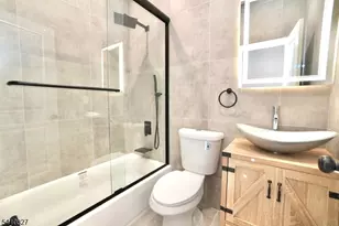 41 Arlington Ave, Jersey City, NJ 07305 - Photo 14