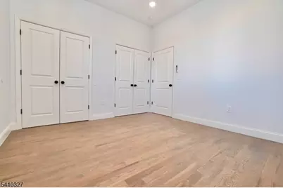 41 Arlington Ave, Jersey City, NJ 07305 - Photo 12