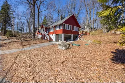 19 Amicalola Rd, Vernon Twp., NJ 07462 - Photo 20