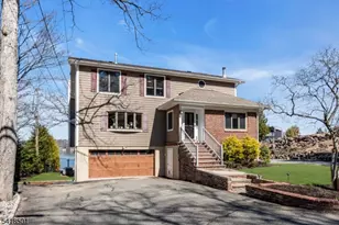 7 Wildwood Shores Dr, Hopatcong, NJ 07843 - Photo 6