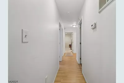 1608 Cypress Ln, East Brunswick Township, NJ 08816 - Photo 10