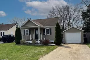 34 Eisenhower, Spotswood, NJ 08884 - Photo 1