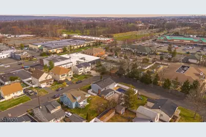 739 Kingston Ave, Kenilworth, NJ 07033 - Photo 28