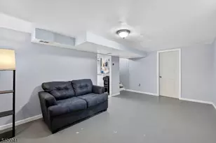 135 Riverview Rd, Phillipsburg, NJ 08865 - Photo 14