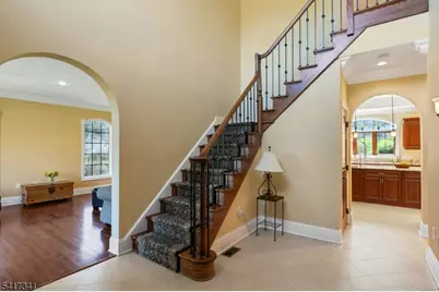 916 Valley Road, Watchung, NJ 07069 - Photo 6