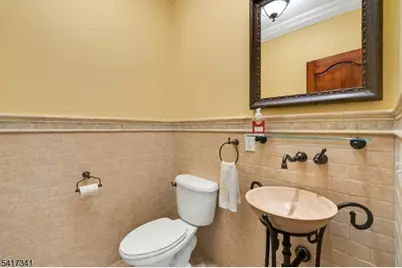 916 Valley Road, Watchung, NJ 07069 - Photo 20