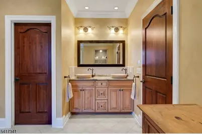 916 Valley Road, Watchung, NJ 07069 - Photo 28