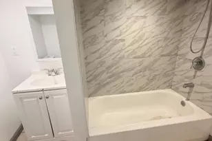 133 Mallory Ave, Jersey City, NJ 07304 - Photo 10