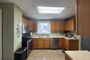 10 Governor Haines St, Hamburg, NJ 07419 - Photo 4