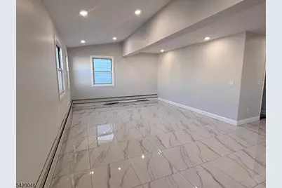 546 E 25th St #2, Paterson, NJ 07514 - Photo 2