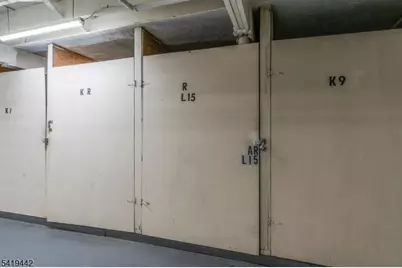 605 Grove St #15, Clifton, NJ 07013 - Photo 16