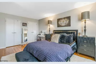 605 Grove St #15, Clifton, NJ 07013 - Photo 12