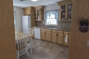 831 Uniontown Rd, Lopatcong Township, NJ 08865 - Photo 12