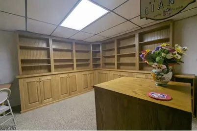 831 Uniontown Rd, Lopatcong Township, NJ 08865 - Photo 20