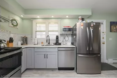 130 Jefferson Ave, Rahway, NJ 07065 - Photo 10