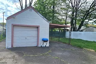 23 Colonial Ave Cv, Paterson, NJ 07502 - Photo 6