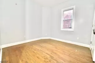 233 Bayview Ave, Jersey City, NJ 07305 - Photo 8