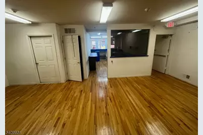 84 Magazine St, Newark, NJ 07105 - Photo 6