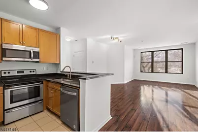 24 Ave At Port Imperial #232, West New York, NJ 07093 - Photo 2