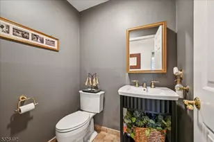 545 Johnston Dr, Watchung, NJ 07069 - Photo 22