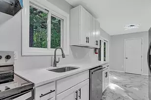 916 W Commodore Blvd, Jackson, NJ 08527 - Photo 10