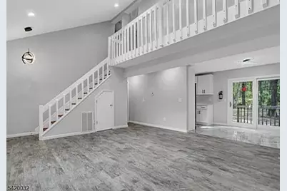 916 W Commodore Blvd, Jackson, NJ 08527 - Photo 1