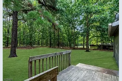 916 W Commodore Blvd, Jackson, NJ 08527 - Photo 22