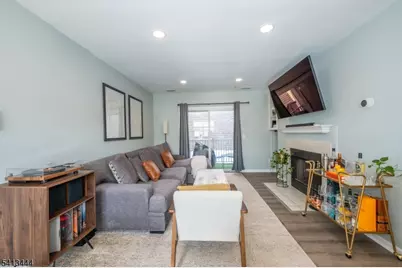 4101 Schindler Lane, Wayne, NJ 07470 - Photo 2