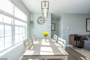 4101 Schindler Ln, Wayne Twp., NJ 07470 - Photo 8