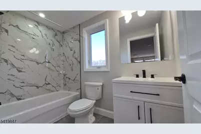 515 Maple Ave #2, Rahway, NJ 07065 - Photo 4