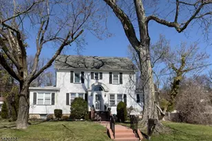 91 Minnisink Rd, Totowa, NJ 07512 - Photo 1