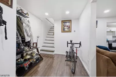 261 W Main St, Bound Brook, NJ 08805 - Photo 18