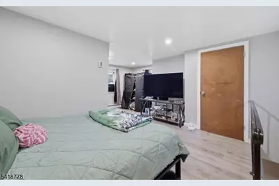 261 W Main St, Bound Brook, NJ 08805 - Photo 14